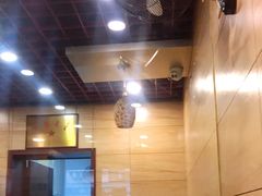 -三鞭一花·独一处·元英砂锅(海光寺店)