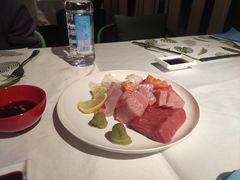 -52+餐厅(王府井喜悦店)