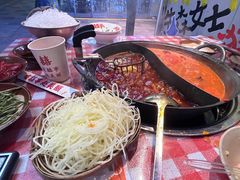 -赵美丽·重庆社区火锅·直营店(火车东站·中豪国际店)