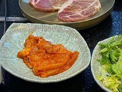 -臻牛烤肉