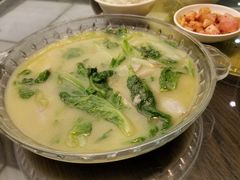 鸡汤芋儿菜-芙蓉凰花园酒楼