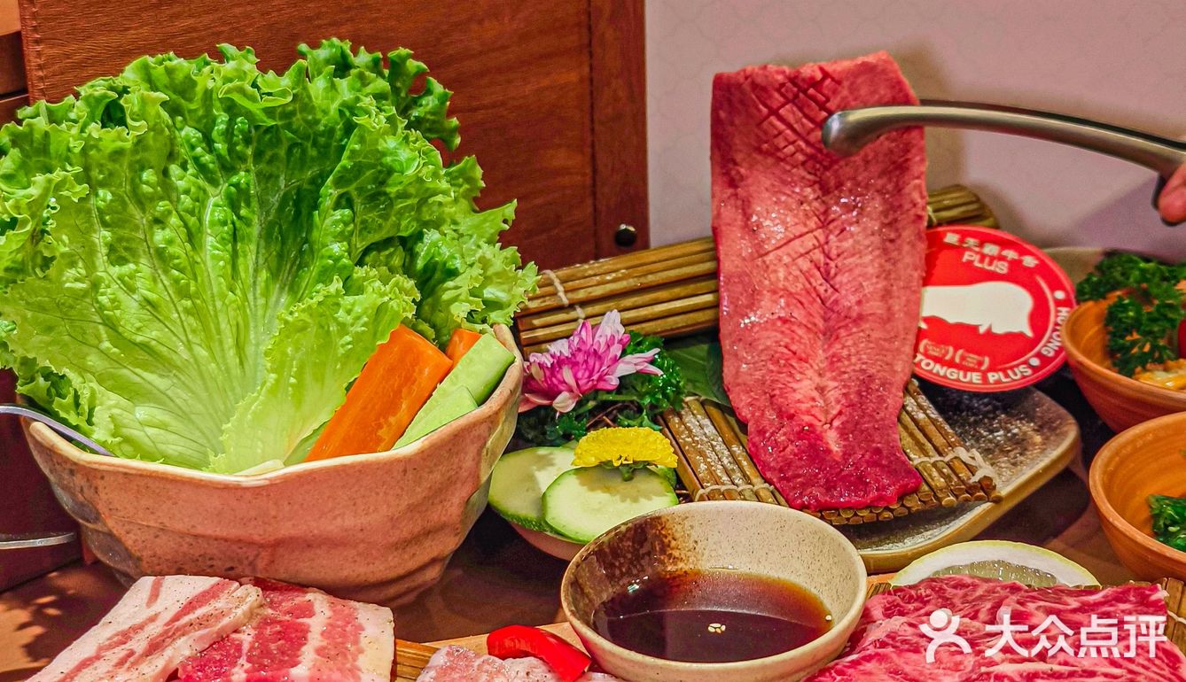 巨无霸牛舌！🔥这店火了这么久，不是没道理的