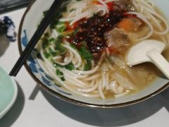 -鑫花溪牛肉米粉(凤凰街创始总店)