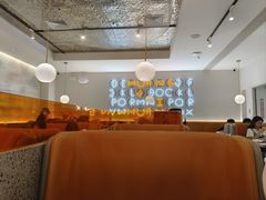 -黄记煌三汁焖锅(新佳丽江汉路店)