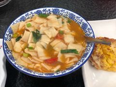 -撒拉人家.酸菜牦牛肉火锅