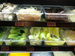 -鑫龙福麻辣烫(明洞站店)