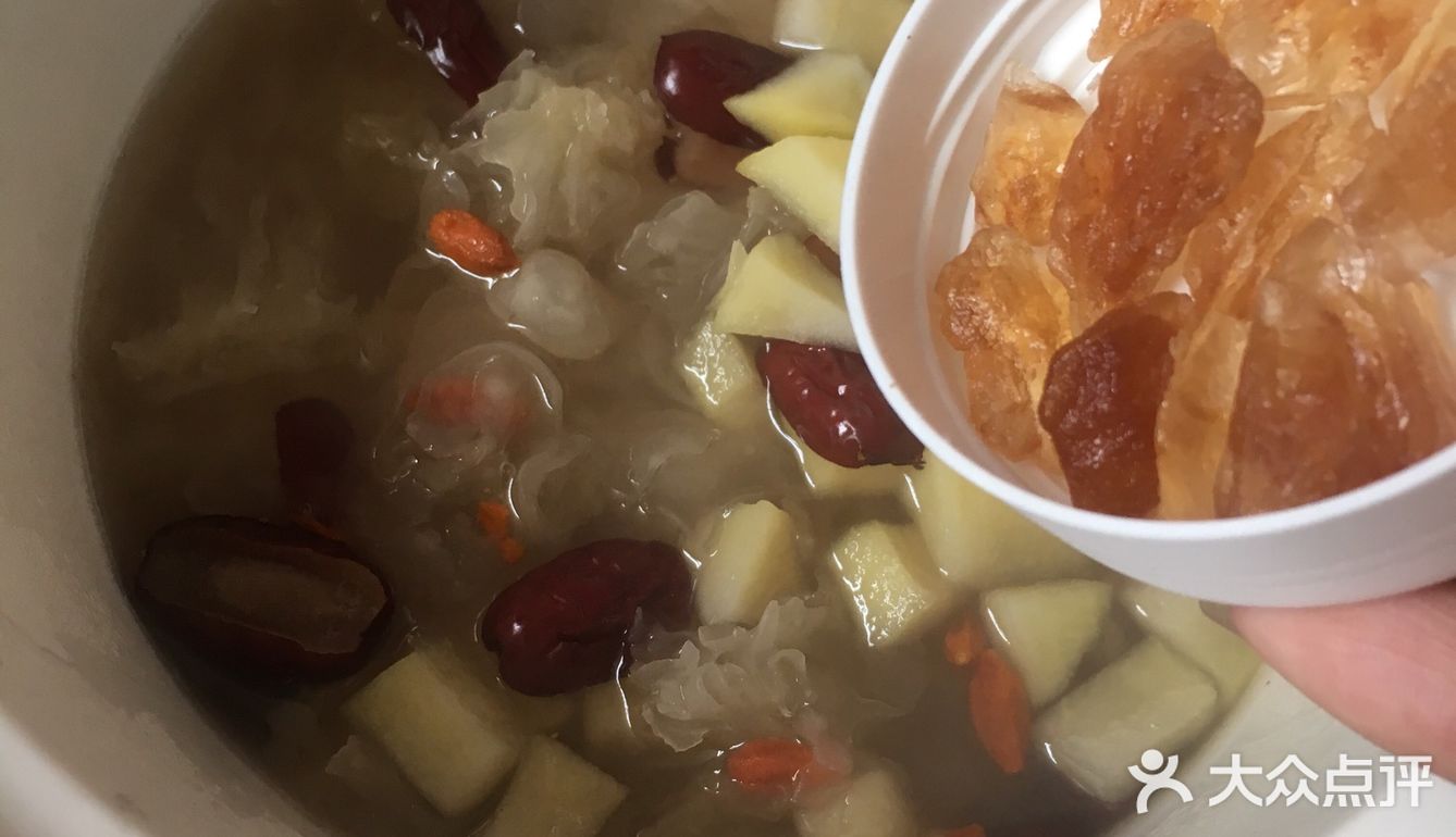 🔥.喝一碗胜敷十张面膜的苹果银耳羹！