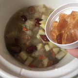🔥.喝一碗胜敷十张面膜的苹果银耳羹！