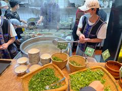 -云阿蛮云南生烫牛肉米线(奉贤路店)