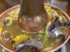 -岳记兴隆·青城腊排铜火锅(融创店)