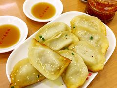 -小姜锅贴(凤凰街店)