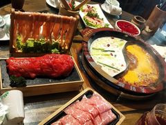 -老房老舍重庆火锅(假日城市店)