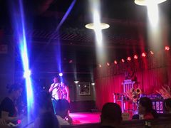 -关东情主题文化演艺餐厅