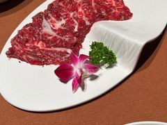 -左庭右院鲜牛肉火锅黑金店(陆家嘴中心店)