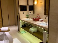 -上海衡山路十二号华邑酒店