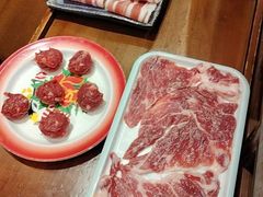 -沸炉重庆老火锅(军事博物馆店)