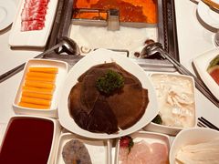 -海底捞火锅(长宁路龙之梦店)