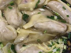 香菇鲜肉馄饨-周素珍湖州大馄饨(直戒坛寺巷店)