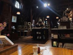 -良友书坊(安徽路店)