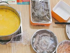 -杨老板·海鲜集市火锅·鲜切牛肉(中防万宝店)