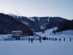 -亚布力新体委滑雪场