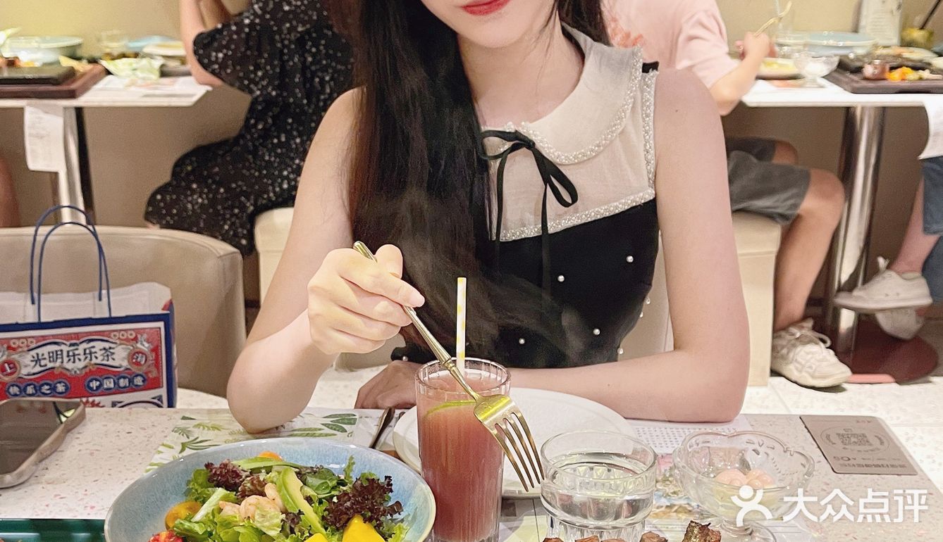杭州缦云里花园西餐厅｜携手闺蜜过超浪漫的七夕节🌹