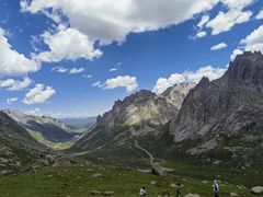 -莲宝叶则景区