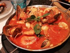 -港丽餐厅(高德置地店)