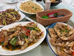 -红月湾海鲜饭店•沙滩海景(双月湾店)