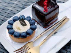 -UNI UNI(环亚凯瑟琳店)