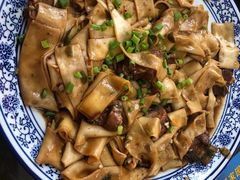 -壹阁胡羊焖饼(特色小吃街店)