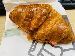 芝芝火腿可颂-喜茶(东莞汇一城店)