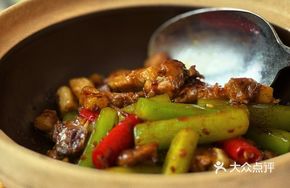 Shrimp Roe Garlic Iron Pot Baked Hengxi Free-Range Chicken