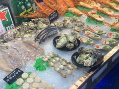 -六合夜市
