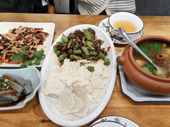 -小厨子私房菜·云南美食店