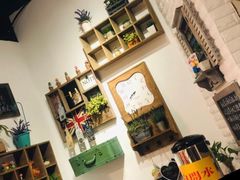 -密友回转自助火锅(中海环宇城店)