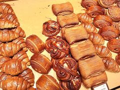 -LANLIZI BAKERY(COSMO店)