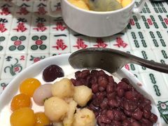 芋圆红豆牛奶冰-堂屋糖水店(愚园店)