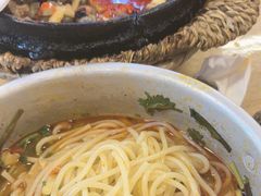 -丽丽三鲜螺蛳粉(田林路店)