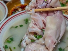 -老方桌烂蹄花川菜馆(九龙坡店)