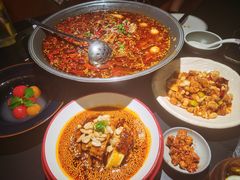 -麻六记(凤凰汇店)