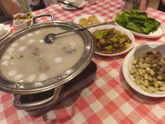 -巴陵全鱼席(湖南老字号汴河街店 )