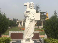 -上海九天陵园-停车场