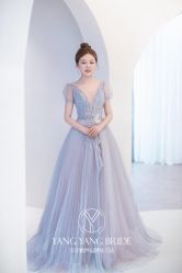 -洋洋婚纱品牌集合店