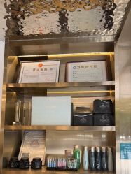 -蓝调造型·烫发·染发