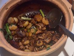 -八府香鸭·啫啫煲(华山路店)