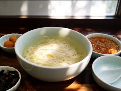 -蟹上黄·蟹黄面·江南糖水(人民广场店)