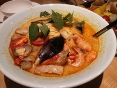 酸辣海鲜汤河粉-米纸越南小馆(金鹰世界店)