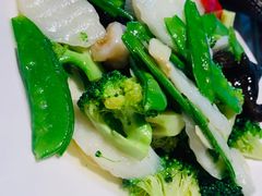 -龙咏记四季家福烤鸭中餐厅(滨湖店)