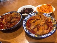 -邱芳粉店(迎宾大道旗舰店)